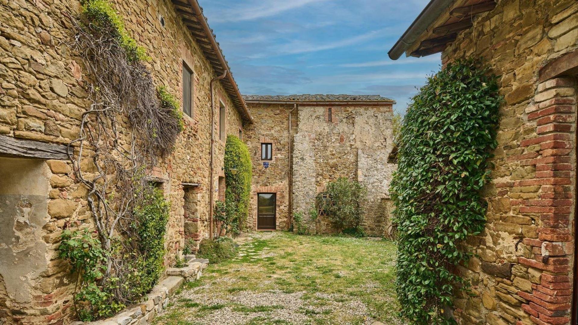Villa Poggiarello 카스텔누오보베라덴가 외부 사진
